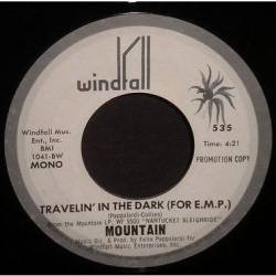 Mountain : Travelin' in the Dark - Silver Paper